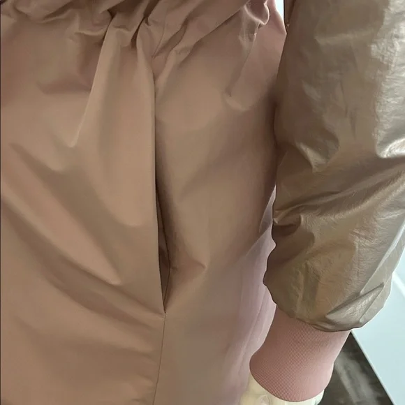 Noize Lilianna Raincoat - Picture 15 of 17